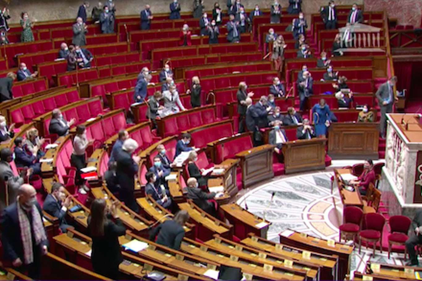 Fransa Ulusal Meclisinden tartışmalı "Dağlık Karabağ Cumhuriyeti" kararı